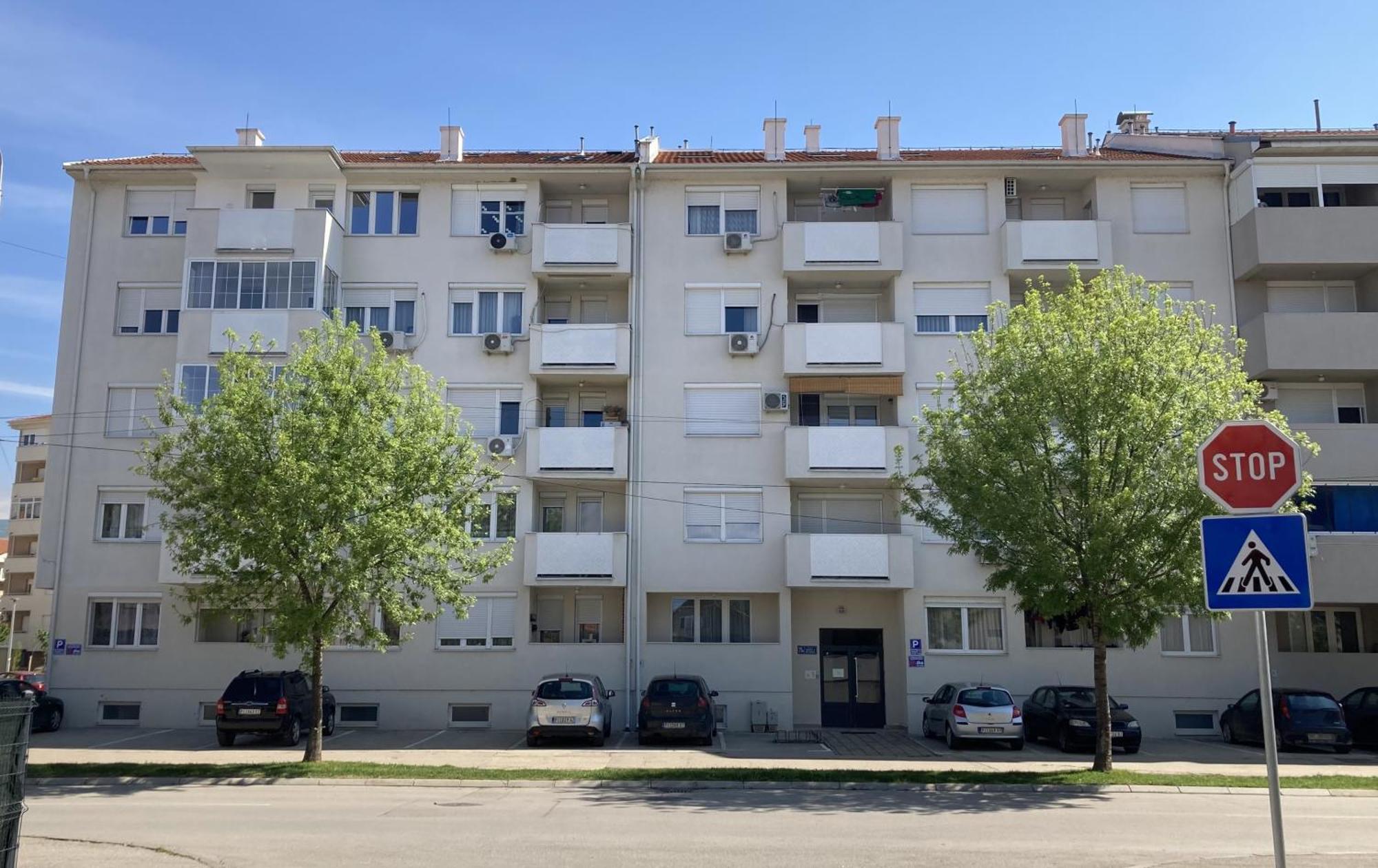 Apartman Senjak Пірот Екстер'єр фото